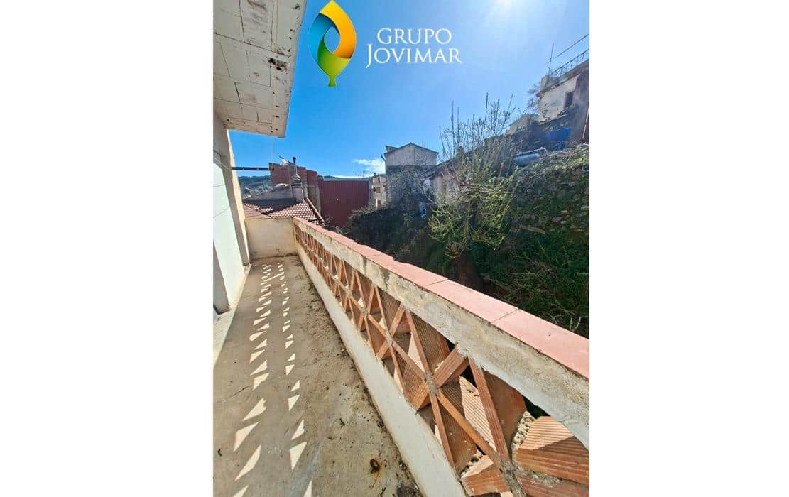 8 makuuhuone Maalaistalo myytävänä paikassa La Peza - 75 000 € (Ref: 9677602)