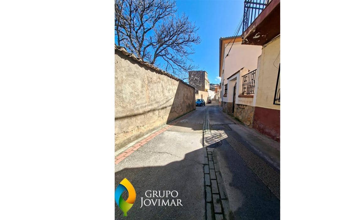 8 makuuhuone Maalaistalo myytävänä paikassa La Peza - 75 000 € (Ref: 9677602)