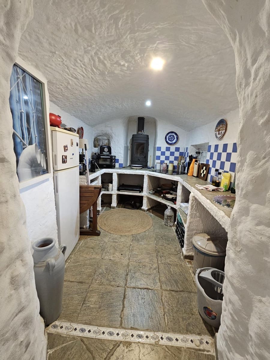 1 soverom Grottehus til salgs i Guadix - € 49 000 (Ref: 9851905)