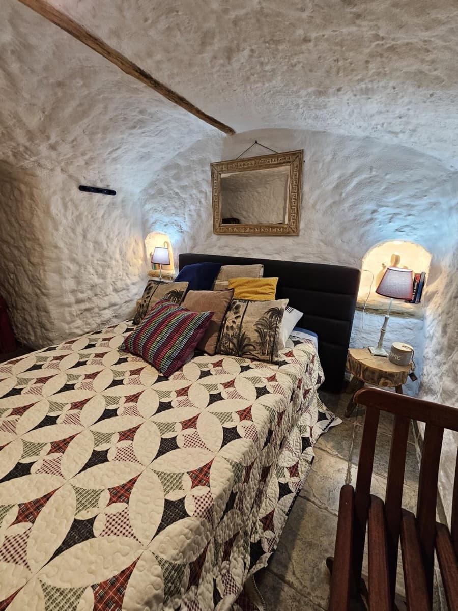 1 soverom Grottehus til salgs i Guadix - € 49 000 (Ref: 9851905)