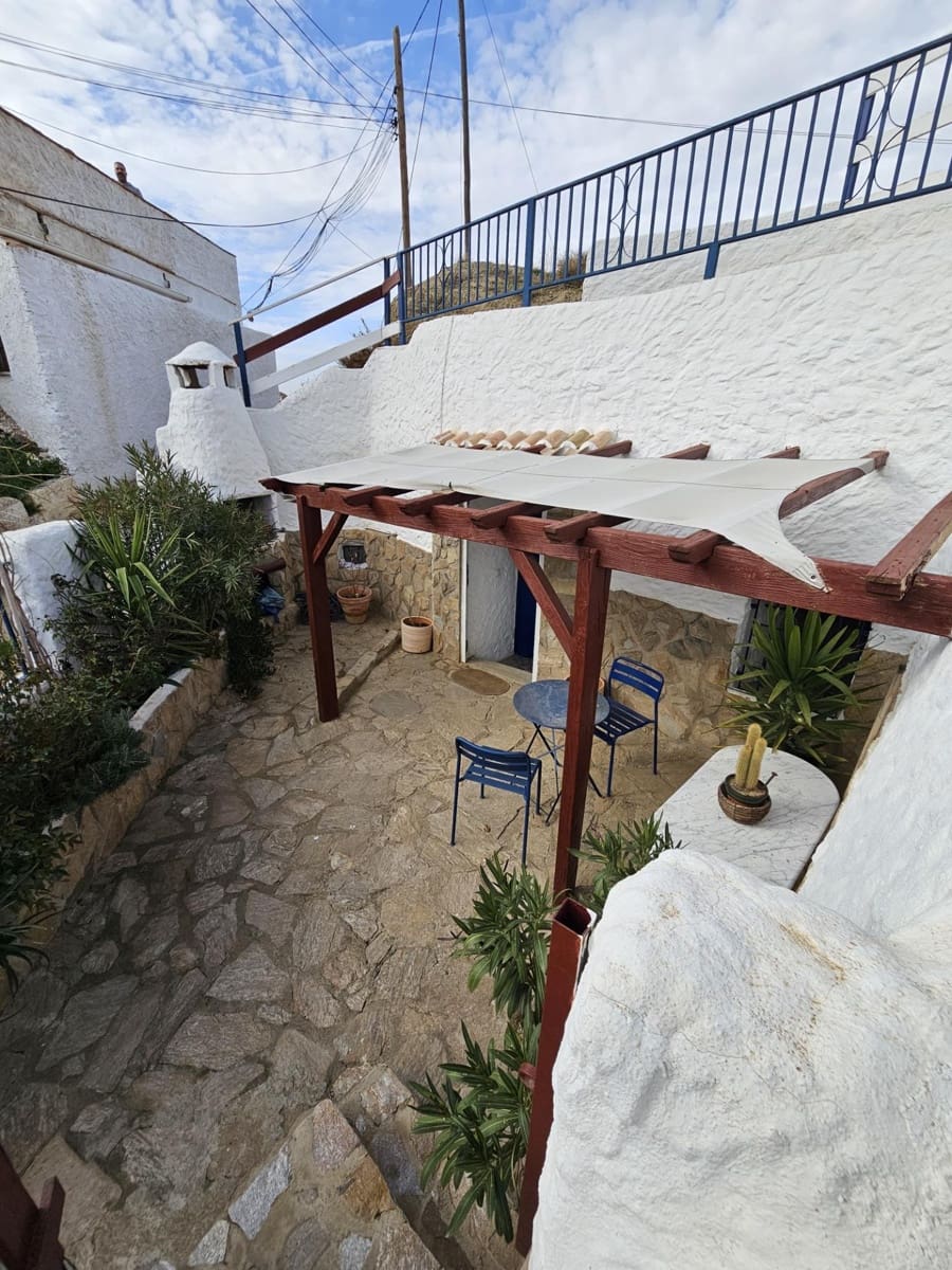 1 soverom Grottehus til salgs i Guadix - € 49 000 (Ref: 9851905)