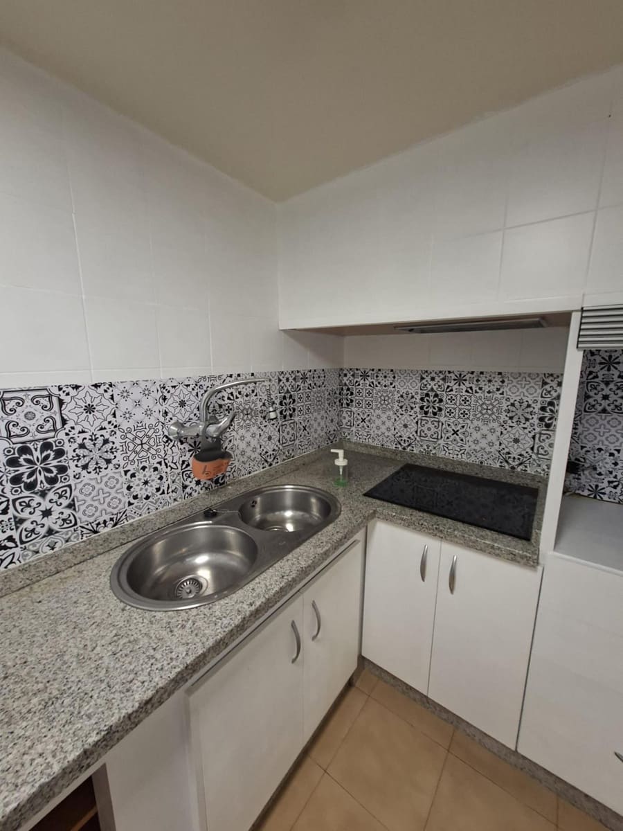 5 camera da letto Casa in vendita in Guadix con garage - 129.900 € (Rif: 9920564)