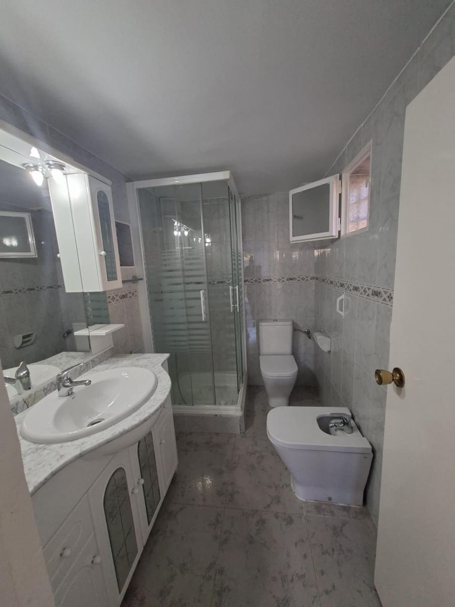 5 camera da letto Casa in vendita in Guadix con garage - 129.900 € (Rif: 9920564)