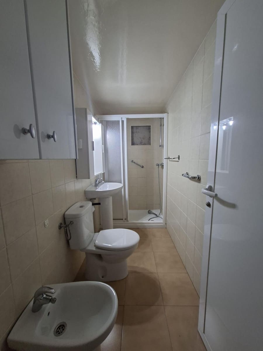 5 camera da letto Casa in vendita in Guadix con garage - 129.900 € (Rif: 9920564)
