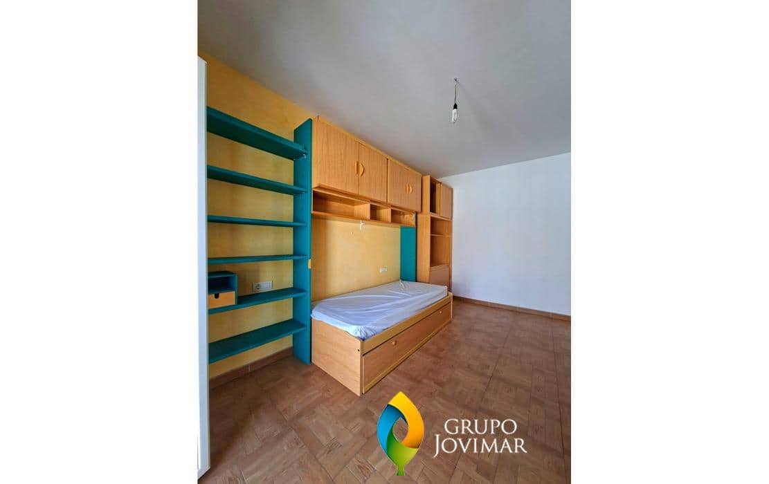 4 soveværelse Lejlighed til salg i Jerez del Marquesado med garage - € 135.500 (Ref: 9990817)