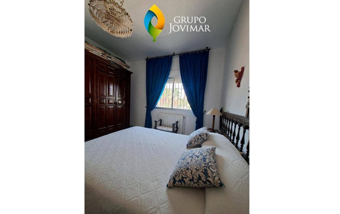 6 bedroom Villa for sale in Guadix with pool garage - € 299,500 (Ref: 9990818)