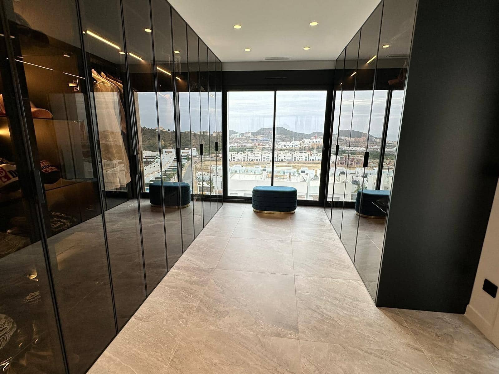 4 soveværelse Villa til salg i Finestrat med swimmingpool - € 1.750.000 (Ref: 8090563)