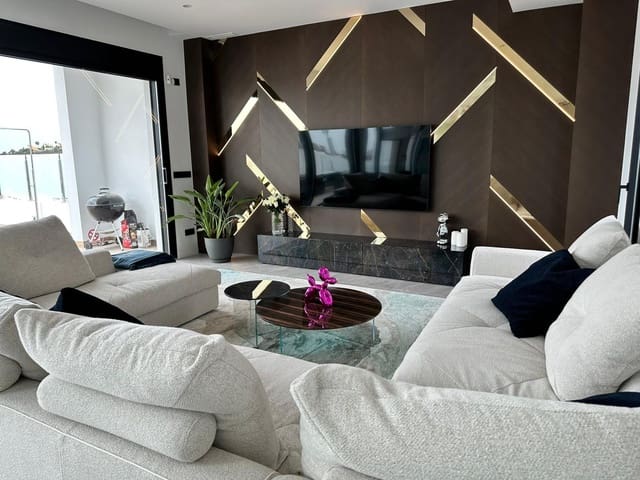 4 sypialnia Willa na sprzedaż w Finestrat z basenem - 1 550 000 € (Ref: 8090563)