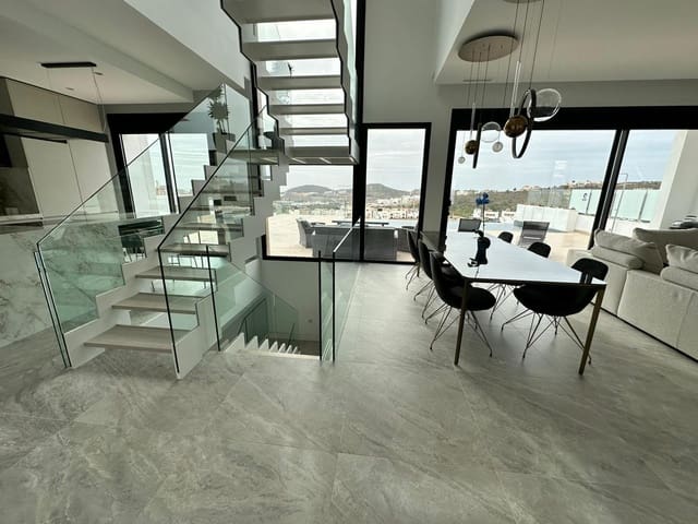 4 sypialnia Willa na sprzedaż w Finestrat z basenem - 1 550 000 € (Ref: 8090563)