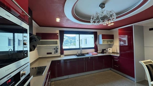 5 camera da letto Villa da affittare in Altea con piscina garage - 3.500 € (Rif: 9719868)