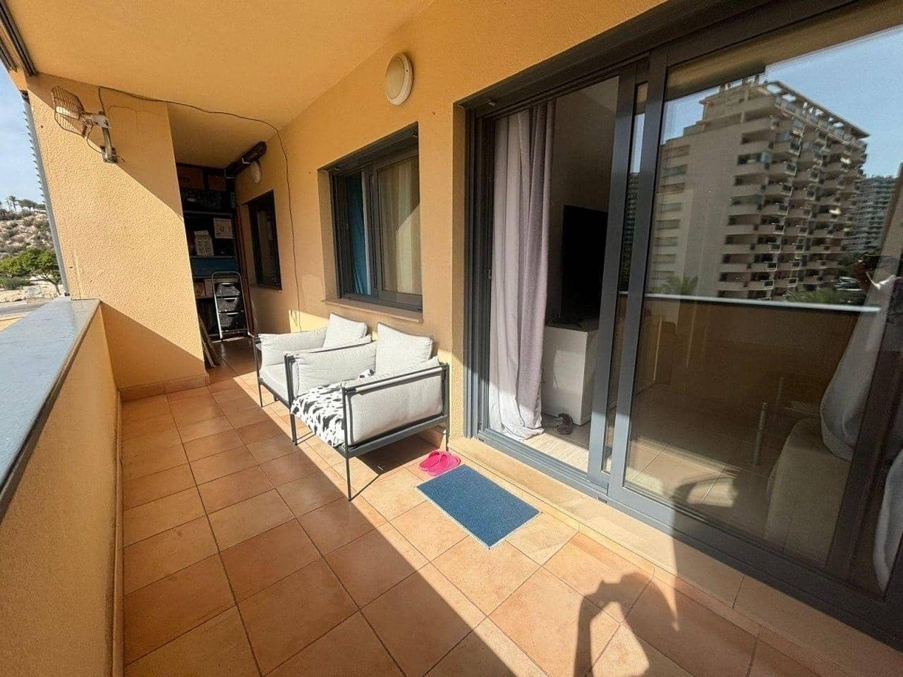 2 bedroom Apartment for sale in La Villajoyosa / Vila Joiosa with pool - € 245,000 (Ref: 9719869)