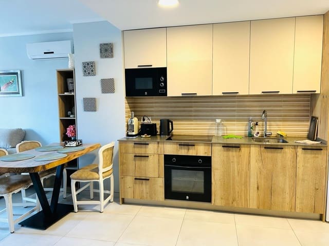 1 sovrum Lägenhet till salu i Calpe / Calp - 220 000 € (Ref: 9719870)