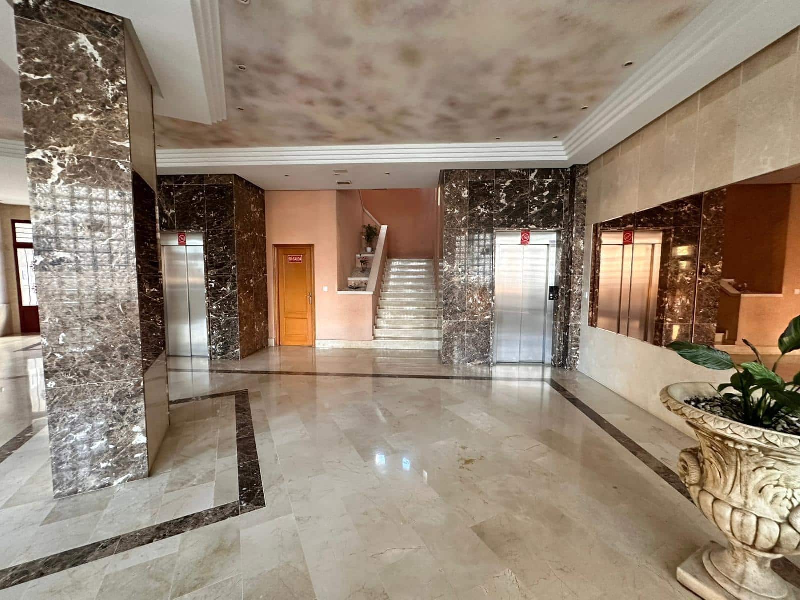 2 makuuhuone Huoneisto myytävänä paikassa Benidorm mukana uima-altaan - 250 000 € (Ref: 9719879)