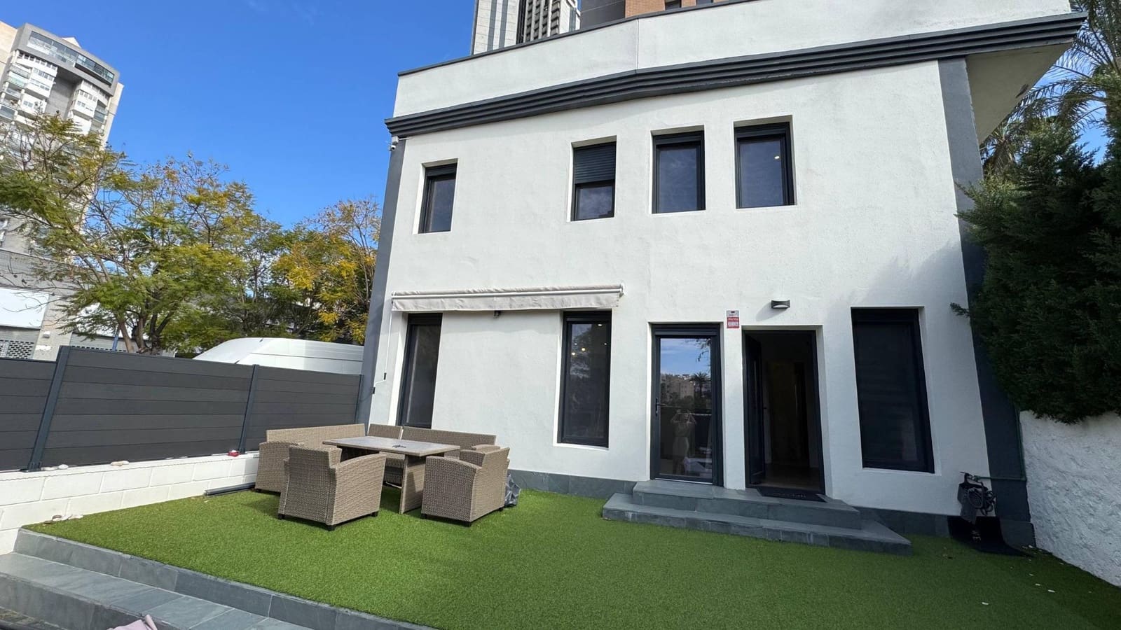 3 Zimmer Apartment zu verkaufen in Benidorm - 549.000 € (Ref: 9721650)