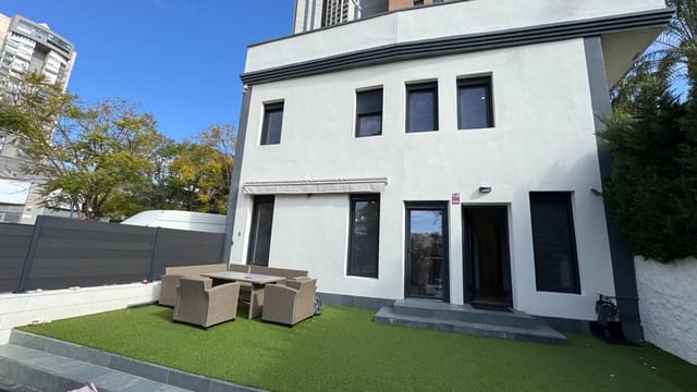 3 sovrum Lägenhet till salu i Benidorm - 549 000 € (Ref: 9721650)