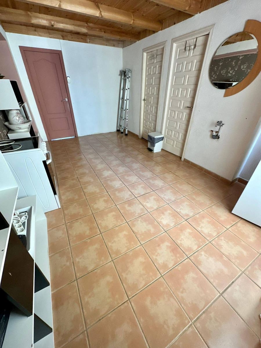 Commercial for rent in Altea - € 1,700 (Ref: 9721652)