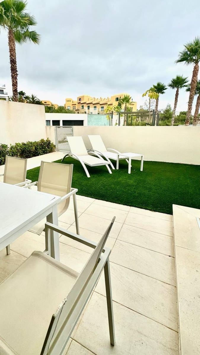 3 bedroom Apartment for sale in Finestrat with pool - € 420,000 (Ref: 9730232)