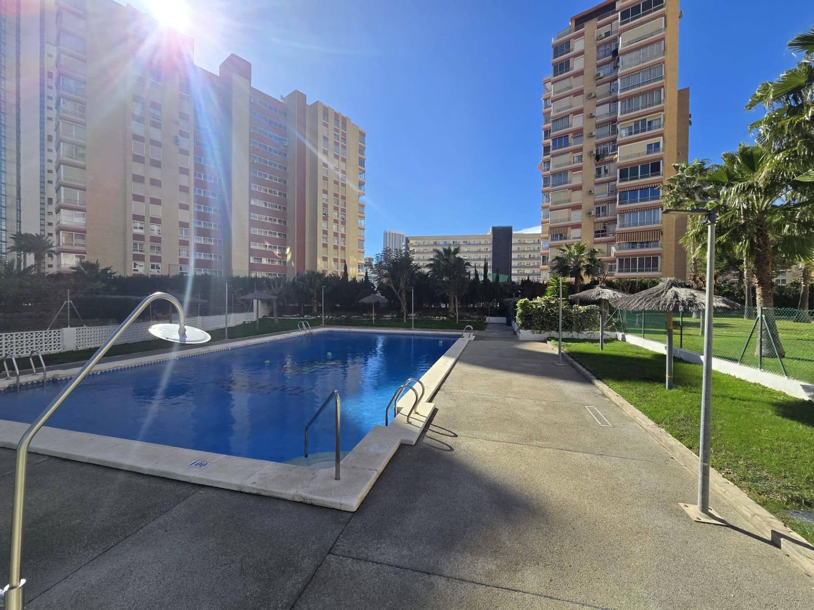 1 camera da letto Appartamento in vendita in Benidorm con piscina - 265.000 € (Rif: 9730235)
