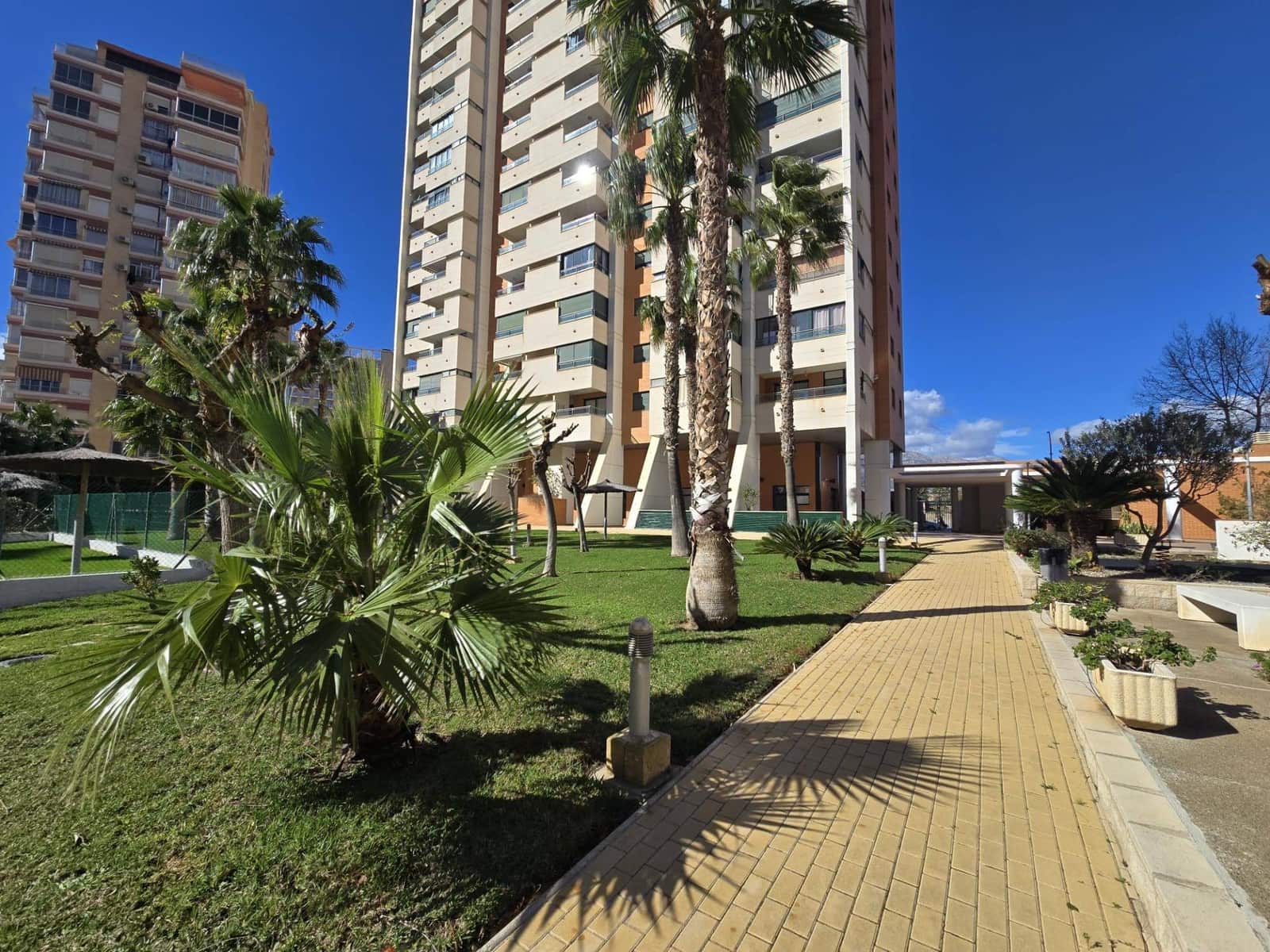 1 camera da letto Appartamento in vendita in Benidorm con piscina - 265.000 € (Rif: 9730235)