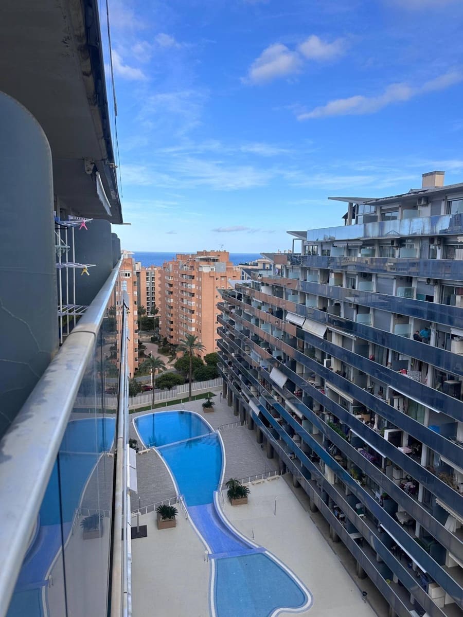 2 bedroom Apartment for sale in La Villajoyosa / Vila Joiosa with pool - € 285,000 (Ref: 9730236)