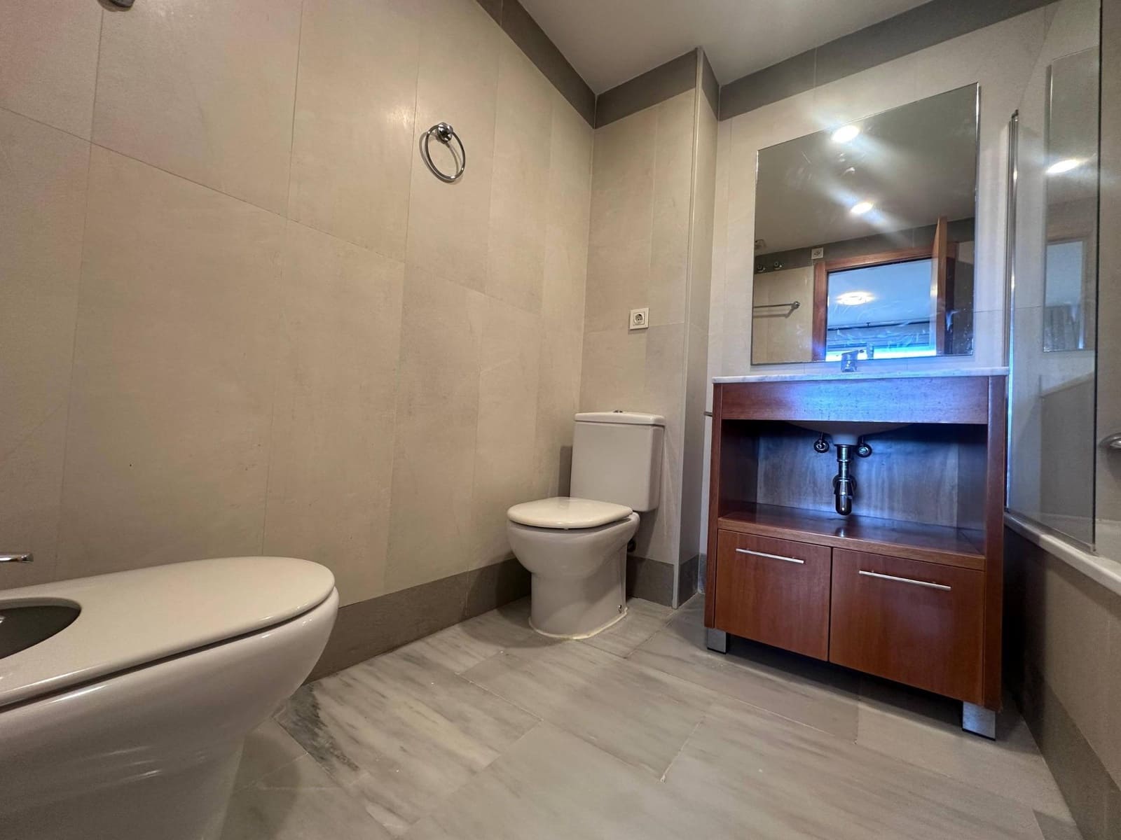 2 bedroom Apartment for sale in La Villajoyosa / Vila Joiosa with pool - € 285,000 (Ref: 9730236)