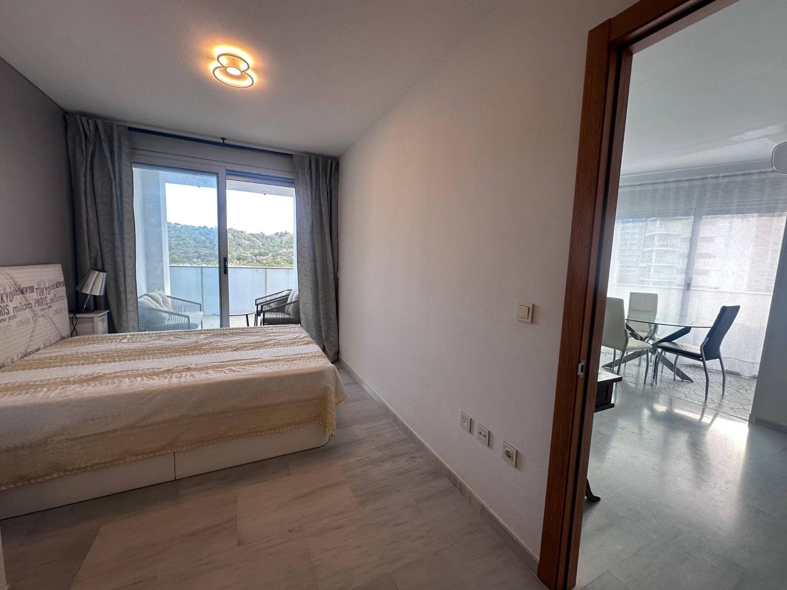 2 bedroom Apartment for sale in La Villajoyosa / Vila Joiosa with pool - € 285,000 (Ref: 9730236)