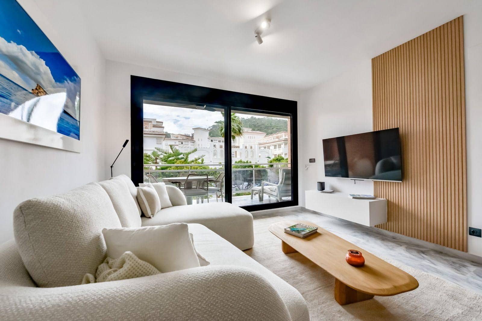 2 makuuhuone Huoneisto myytävänä paikassa La Villajoyosa / Vila Joiosa mukana uima-altaan 
autotalli - 350 000 € (Ref: 9738504)