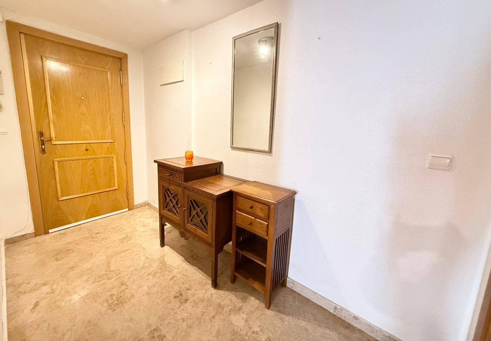 Apartamento de 2 habitaciones en La Villajoyosa / Vila Joiosa en venta con piscina garaje - 340.000 € (Ref: 9747807)