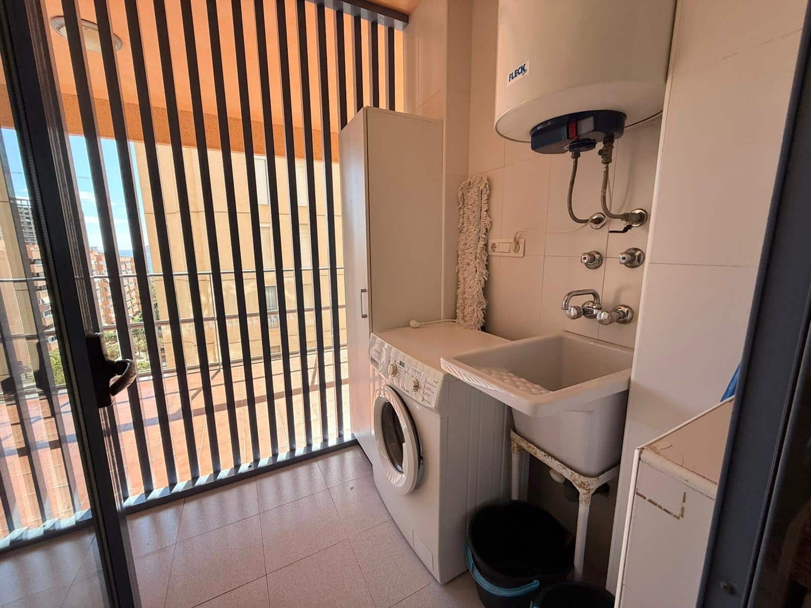 Apartamento de 2 habitaciones en La Villajoyosa / Vila Joiosa en venta con piscina garaje - 340.000 € (Ref: 9747807)