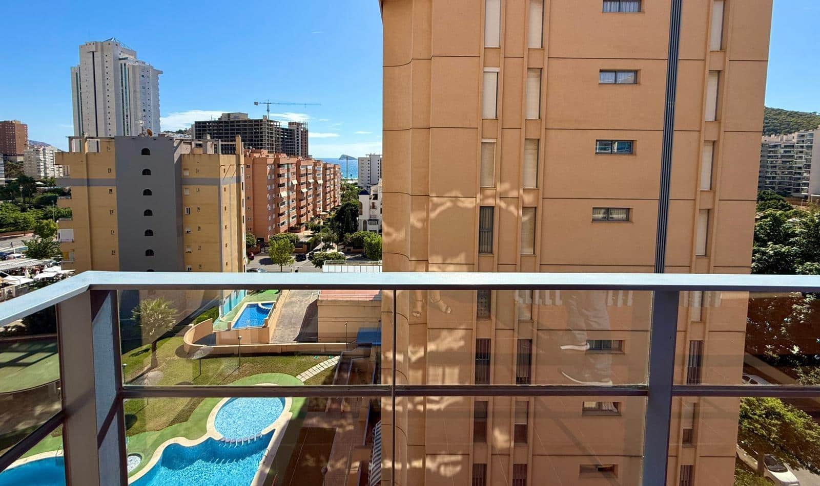 Apartamento de 2 habitaciones en La Villajoyosa / Vila Joiosa en venta con piscina garaje - 340.000 € (Ref: 9747807)