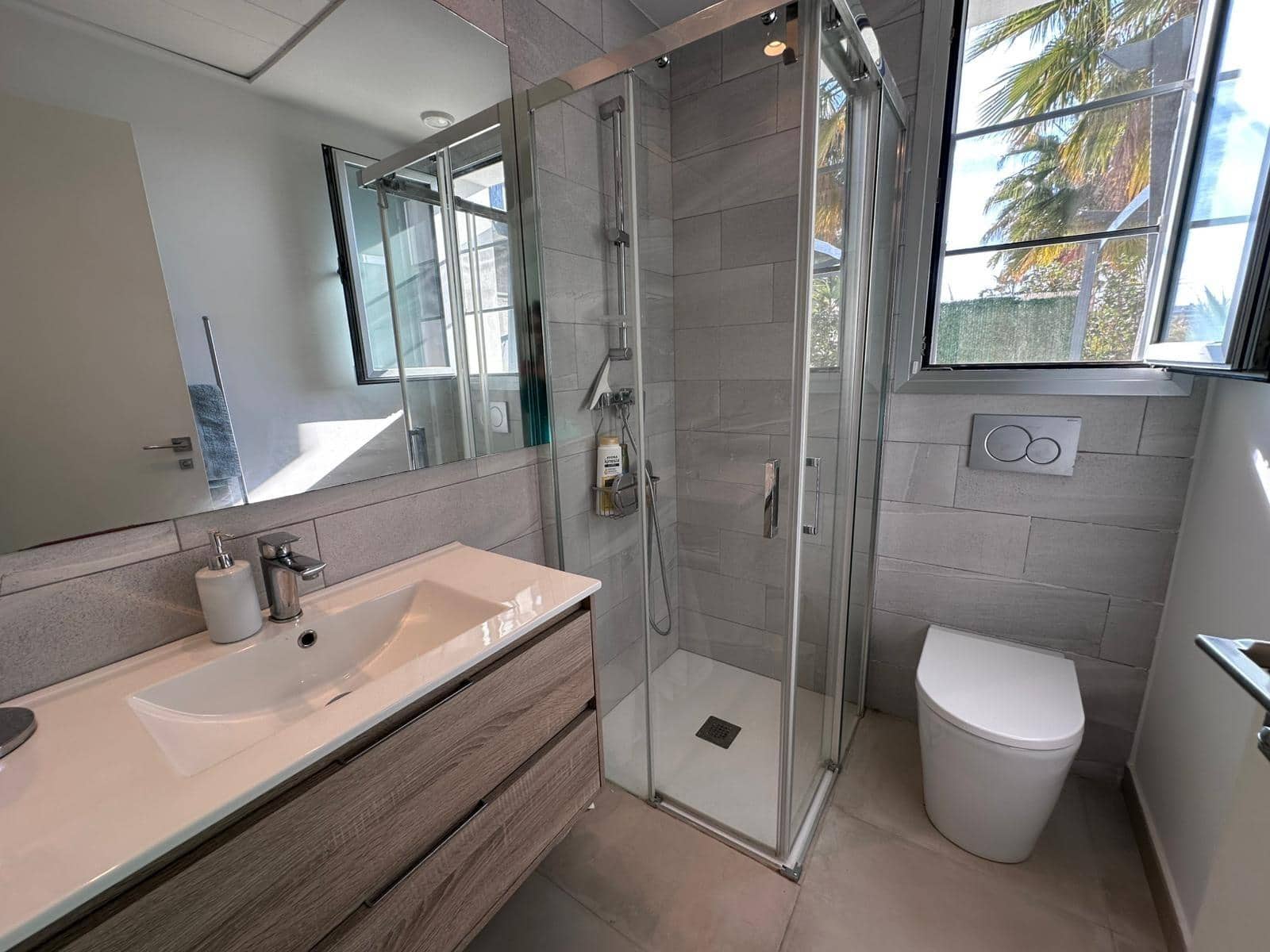 2 makuuhuone Asunto myytävänä paikassa Finestrat mukana uima-altaan 
autotalli - 340 000 € (Ref: 9747809)