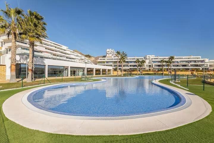 Chalet de 3 habitaciones en Finestrat en venta con piscina - 375.000 € (Ref: 9747810)