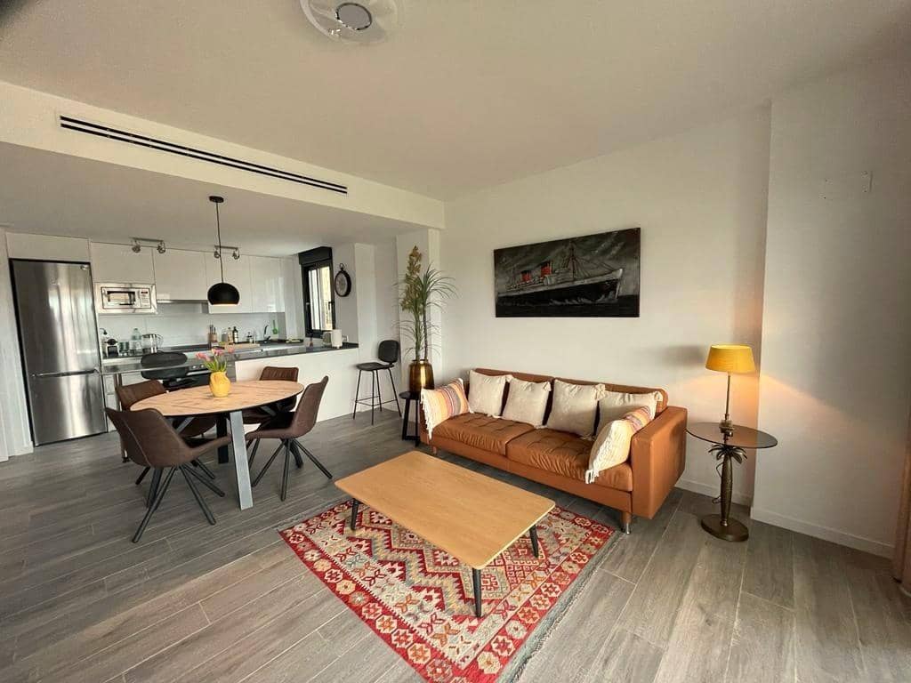 Chalet de 3 habitaciones en Finestrat en venta con piscina - 375.000 € (Ref: 9747810)