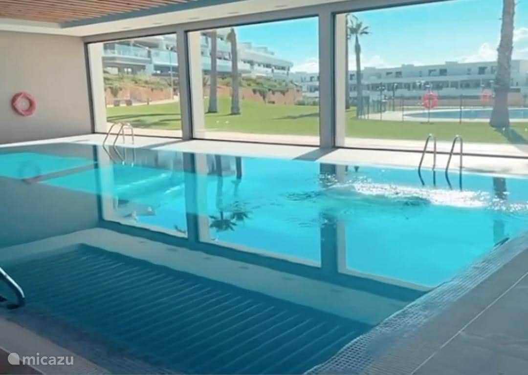 Chalet de 3 habitaciones en Finestrat en venta con piscina - 375.000 € (Ref: 9747810)