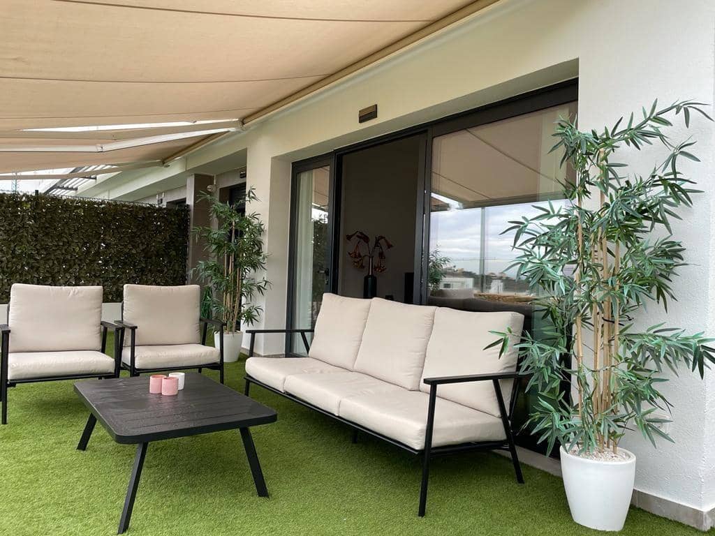 Chalet de 3 habitaciones en Finestrat en venta con piscina - 375.000 € (Ref: 9747810)