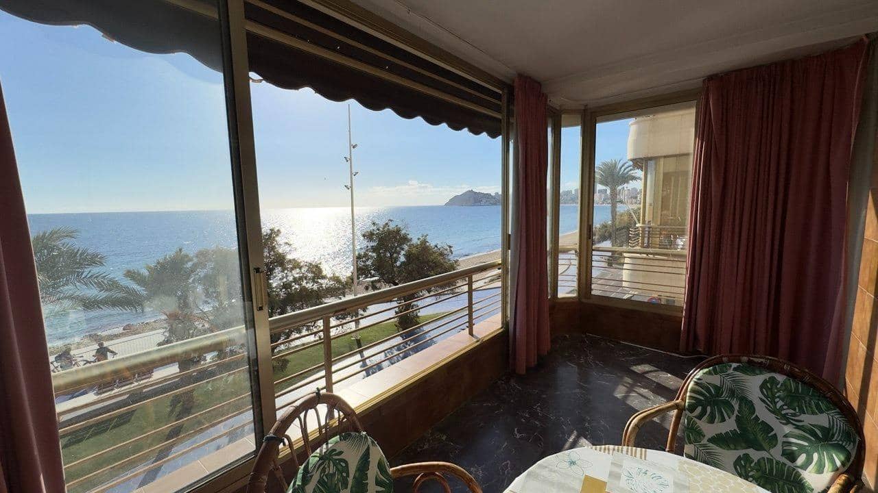 3 sypialnia Apartament na sprzedaż w Benidorm z basenem - 514 000 € (Ref: 9747814)