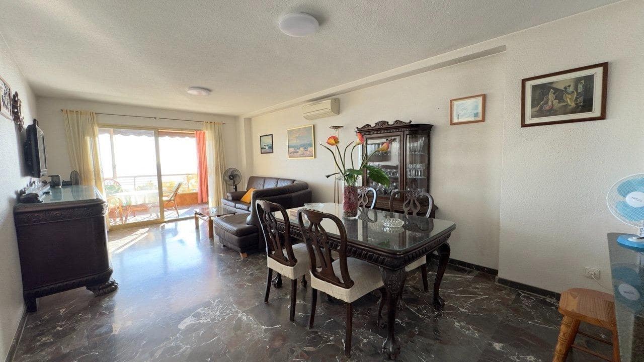 3 sypialnia Apartament na sprzedaż w Benidorm z basenem - 514 000 € (Ref: 9747814)