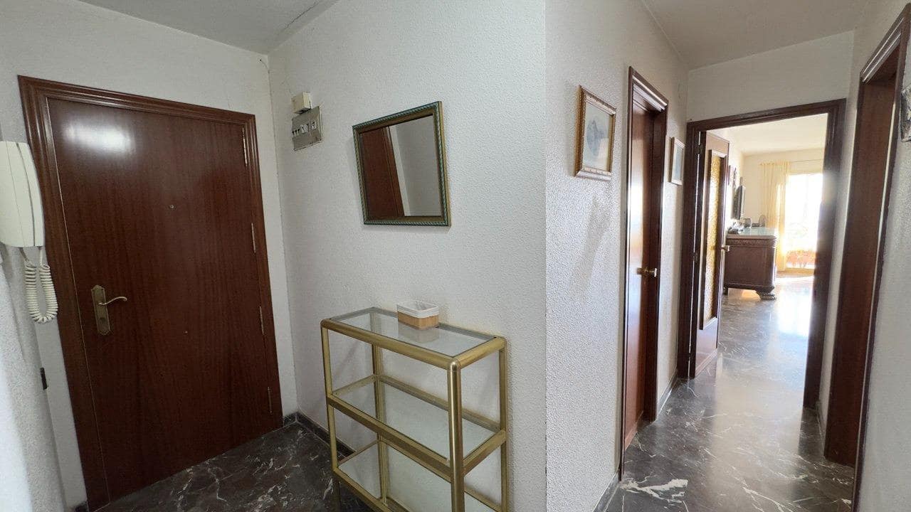 3 sypialnia Apartament na sprzedaż w Benidorm z basenem - 514 000 € (Ref: 9747814)