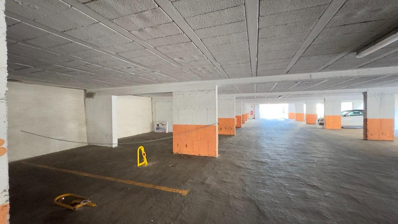 3 sypialnia Apartament na sprzedaż w Benidorm z basenem - 514 000 € (Ref: 9747814)