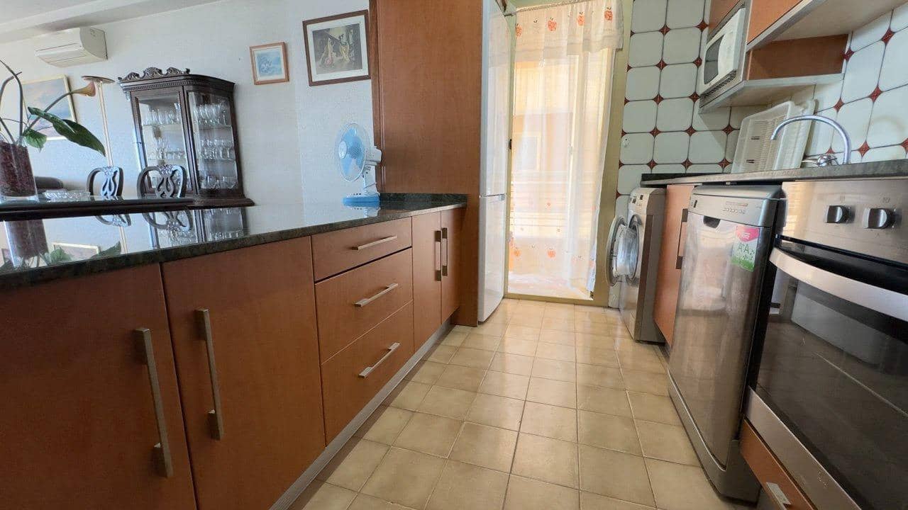 3 sypialnia Apartament na sprzedaż w Benidorm z basenem - 514 000 € (Ref: 9747814)