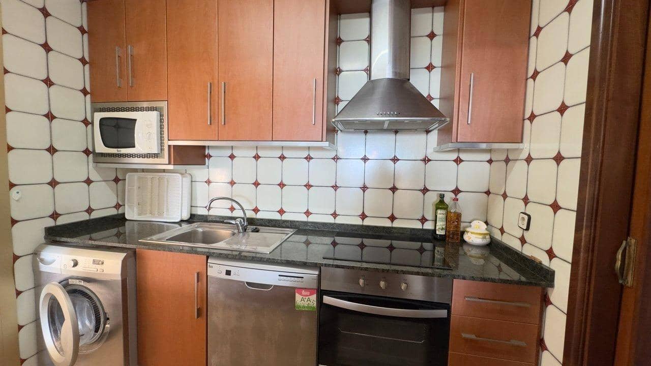 3 sypialnia Apartament na sprzedaż w Benidorm z basenem - 514 000 € (Ref: 9747814)