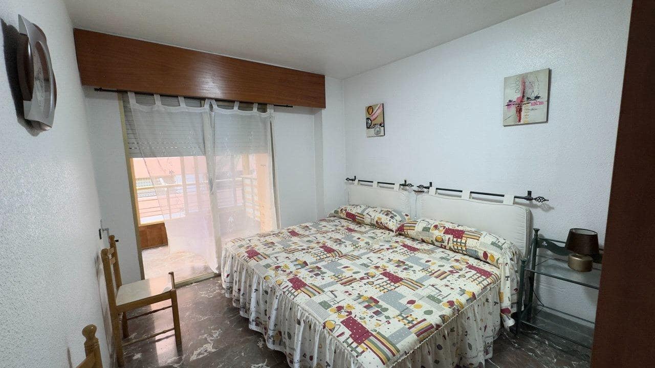 3 sypialnia Apartament na sprzedaż w Benidorm z basenem - 514 000 € (Ref: 9747814)