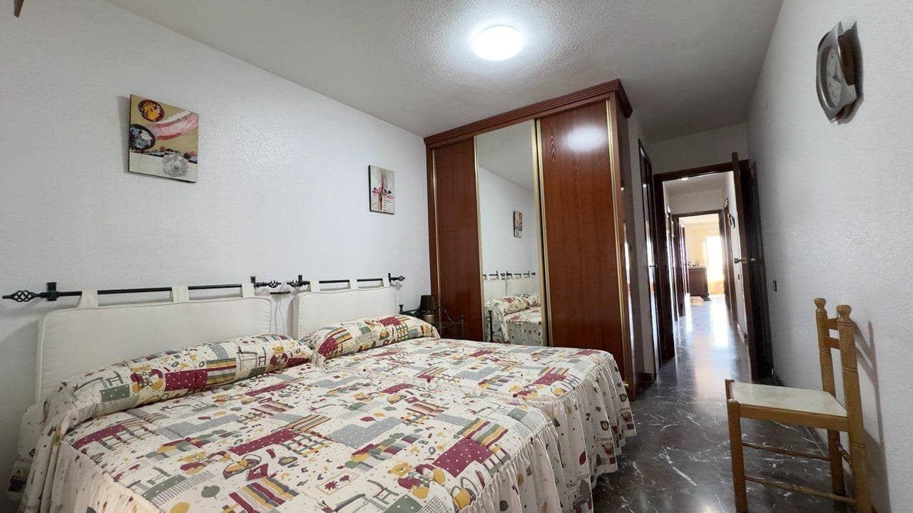 3 sypialnia Apartament na sprzedaż w Benidorm z basenem - 514 000 € (Ref: 9747814)