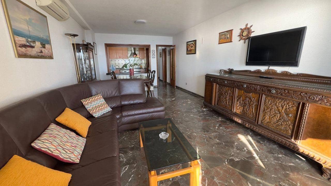 3 sypialnia Apartament na sprzedaż w Benidorm z basenem - 514 000 € (Ref: 9747814)