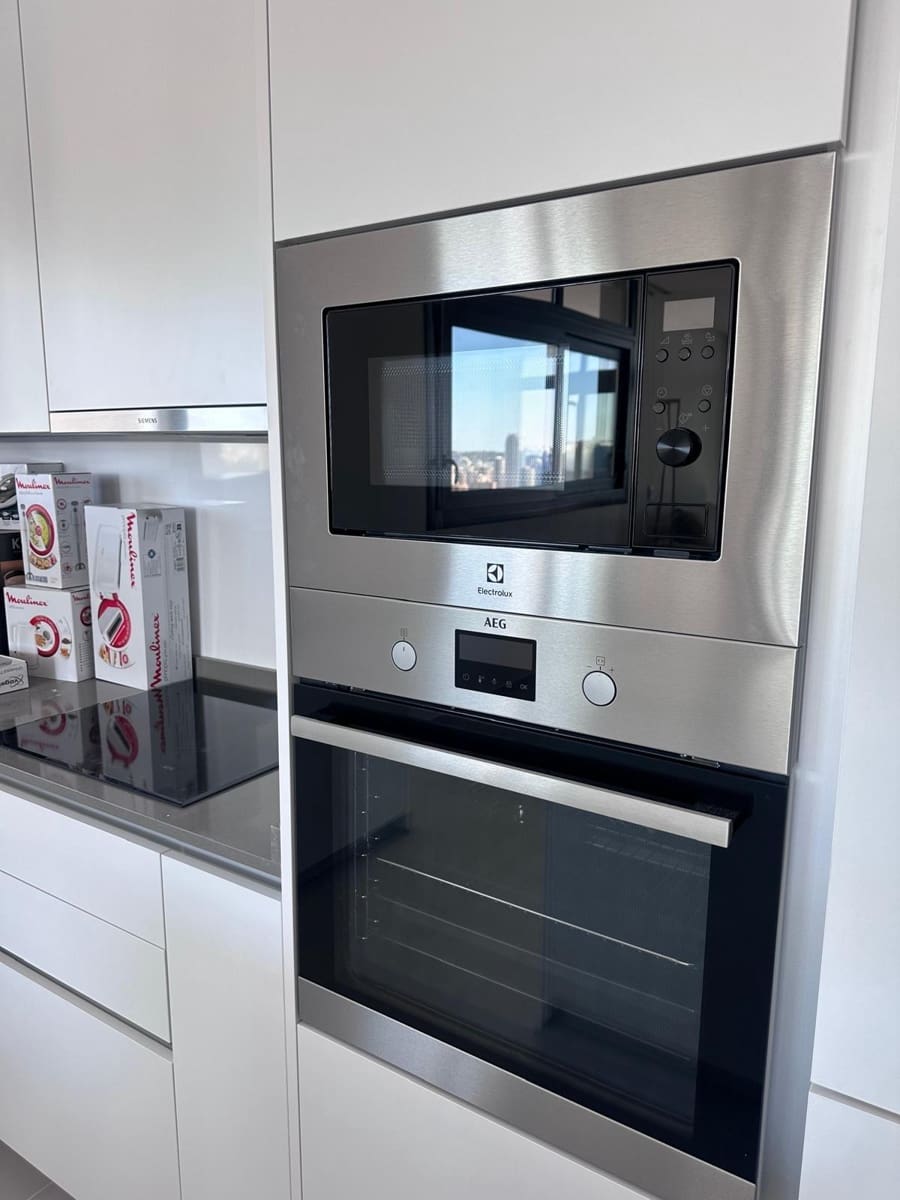 3 soveværelse Lejlighed til salg i Benidorm med swimmingpool garage - € 527.000 (Ref: 9747815)