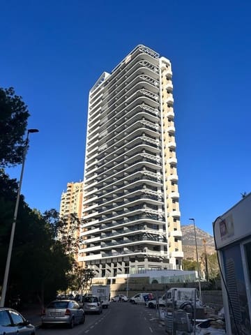 3 sovrum Lägenhet till salu i Playa Poniente, Benidorm med pool garage - 527 000 € (Ref: 9747815)