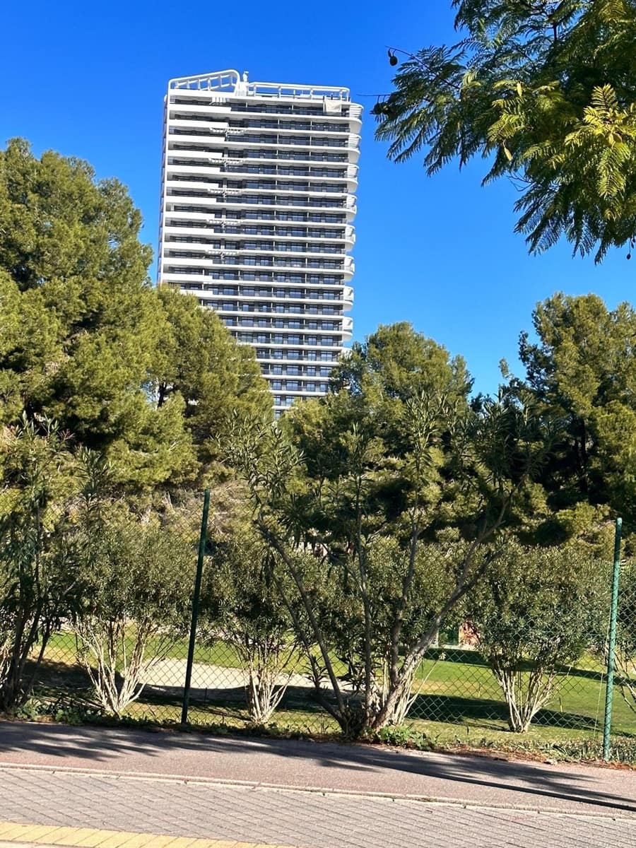 3 soveværelse Lejlighed til salg i Benidorm med swimmingpool garage - € 527.000 (Ref: 9747815)