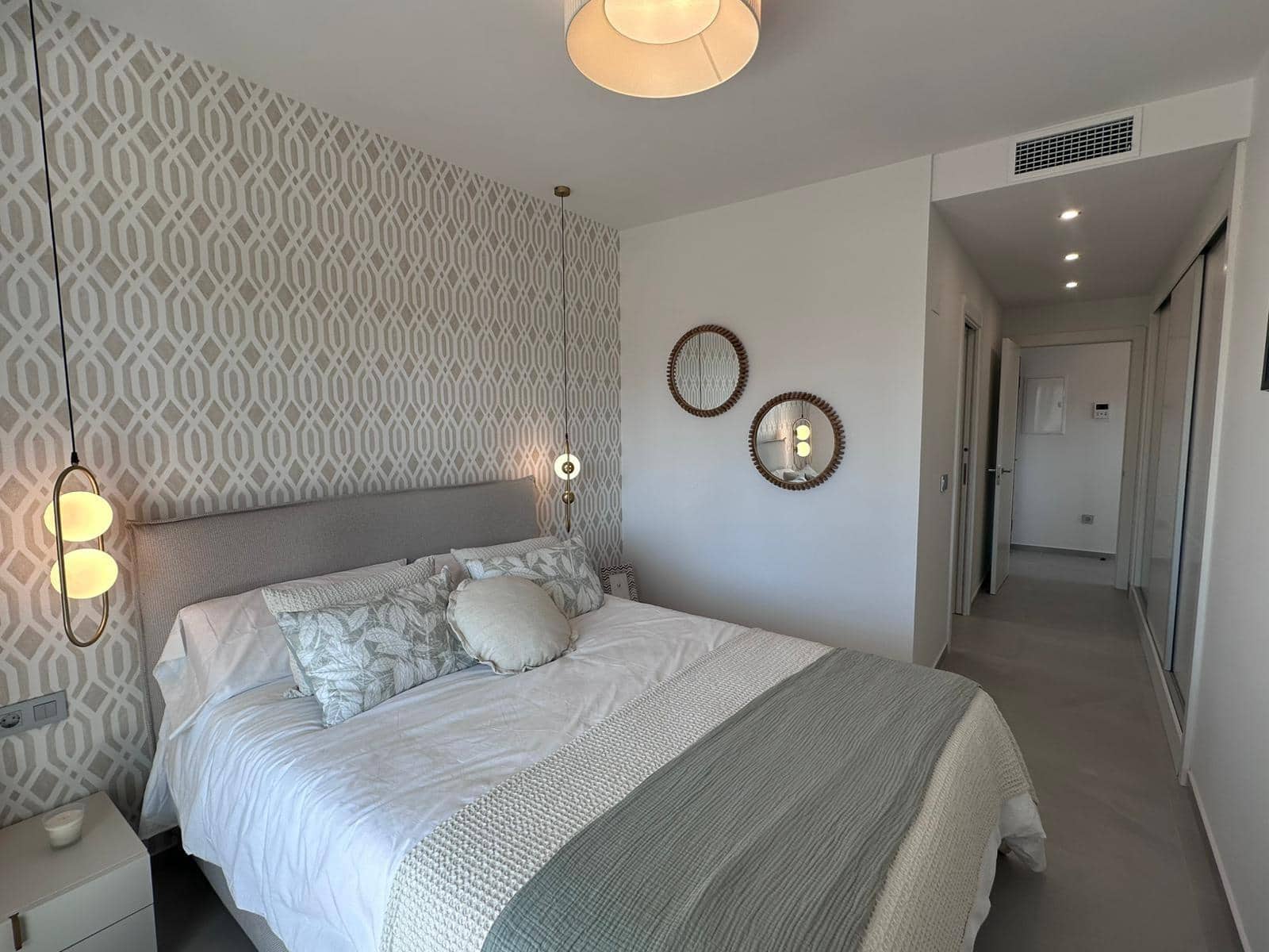 3 sypialnia Apartament na sprzedaż w Benidorm z basenem garażem - 573 000 € (Ref: 9747817)