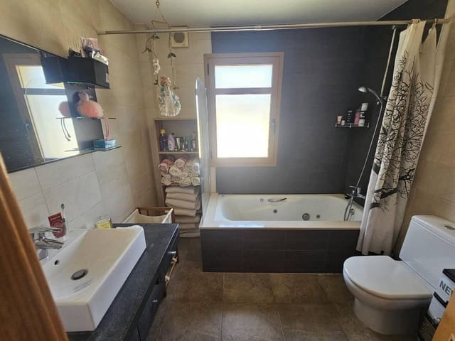 3 quarto Moradia para venda em Finestrat com piscina - 625 000 € (Ref: 9747819)