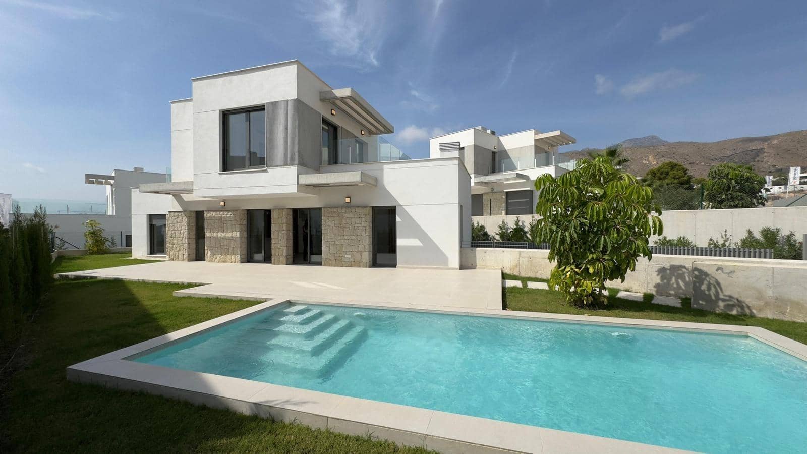 Chalet de 5 habitaciones en Finestrat en venta con piscina garaje - 662.000 € (Ref: 9747821)